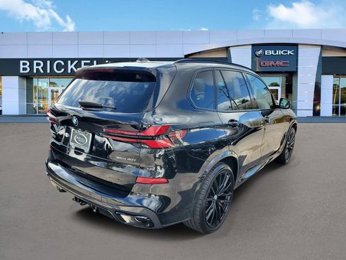 Used 2025 BMW X5 sDrive40i w/ M Sport Package image 3