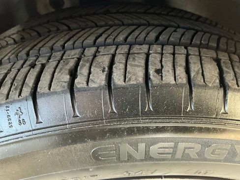 Used 2023 Honda Accord EX image 53