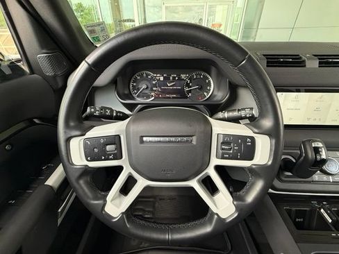 Used 2023 Land Rover Defender 110 S AWD/4WD image 23