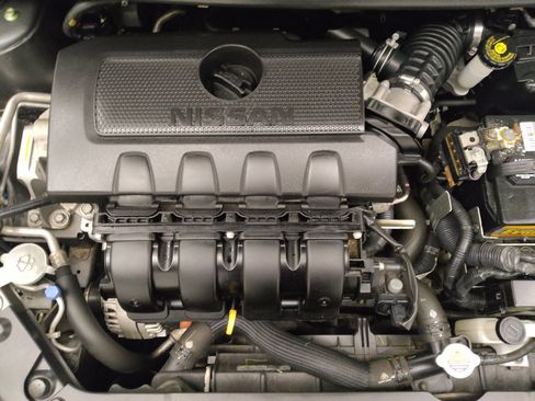 Used 2019 Nissan Sentra SR FWD image 30