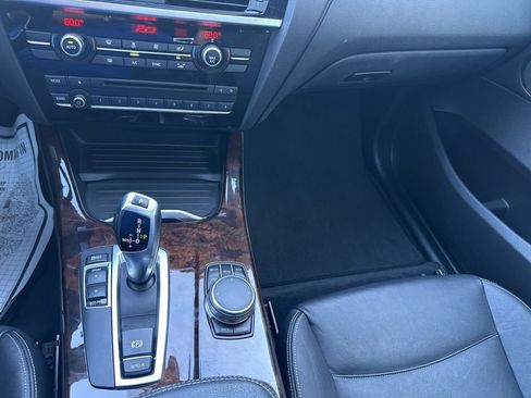 Used 2017 BMW X3 sDrive28i image 21