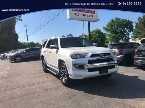 Used 2015 Toyota 4Runner Limited image 1