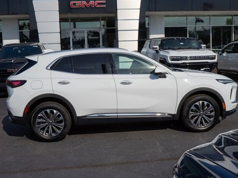 New 2026 Buick Envision Preferred AWD/4WD image 2