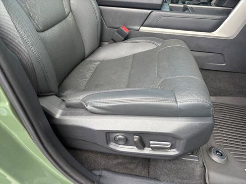 Used 2023 Toyota Tundra Limited AWD/4WD image 7