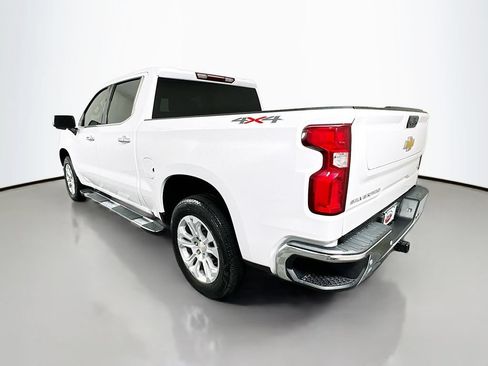 Used 2024 Chevrolet Silverado 1500 LTZ AWD/4WD image 7