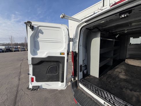 Used 2017 Ford Transit 250 250 3dr LWB Low Roof Cargo Van image 6