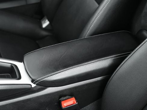 Used 2025 Porsche 718 Cayman RWD image 89