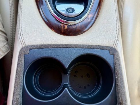 Used 2006 Jaguar XJ Vanden Plas image 16