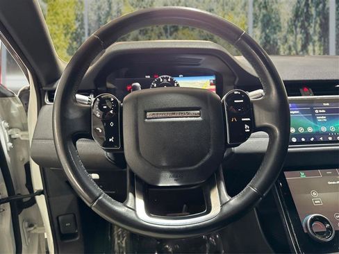 Used 2020 Land Rover Range Rover Evoque SE AWD/4WD image 16