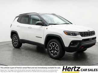 Used 2025 Jeep Compass Trailhawk AWD/4WD video 1