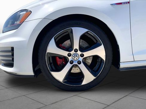 Used 2015 Volkswagen GTI S w/ Lighting Package (SEL) FWD image 10