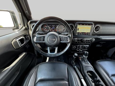 Used 2020 Jeep Wrangler Unlimited Sahara AWD/4WD image 10