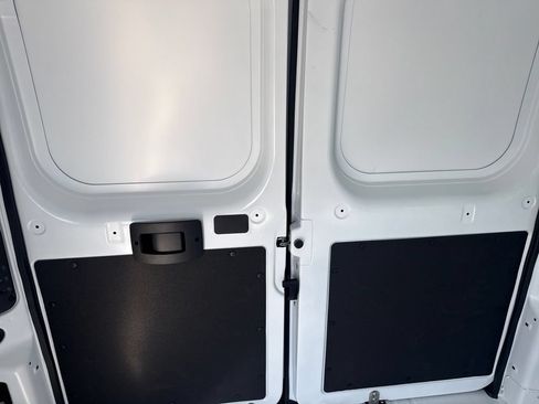 New 2026 RAM ProMaster 1500 w/ Convenience Group FWD image 25