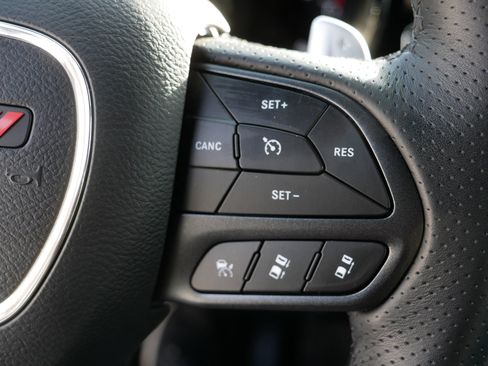 Certified 2025 Dodge Durango GT image 29