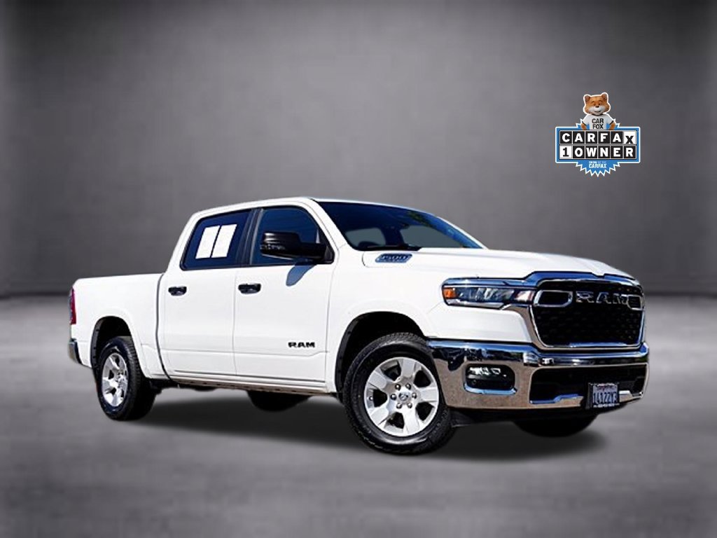 Used 2025 RAM 1500 Big Horn AWD/4WD image 2