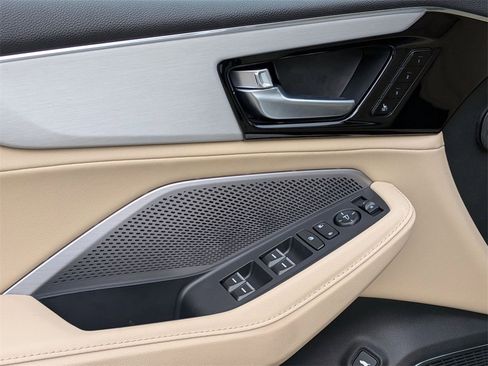 New 2026 Acura MDX SH-AWD image 16