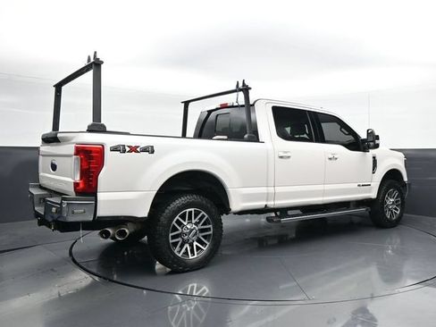 Used 2019 Ford F250 Lariat w/ Lariat Ultimate Package AWD/4WD image 2