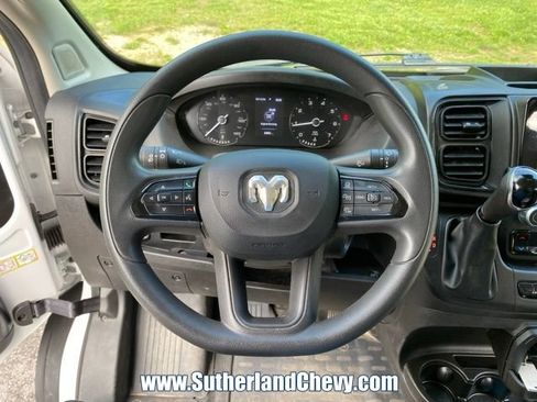 Used 2025 RAM ProMaster 2500 w/ Safety Group FWD image 15