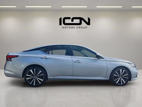 Used 2021 Nissan Altima 2.5 SR FWD image 5