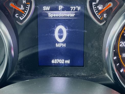 Used 2021 Jeep Gladiator Sport image 8