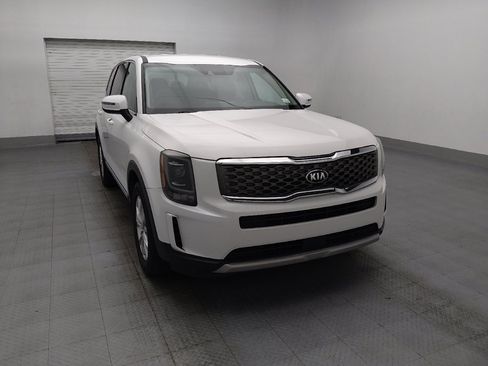 Used 2020 Kia Telluride LX FWD image 14