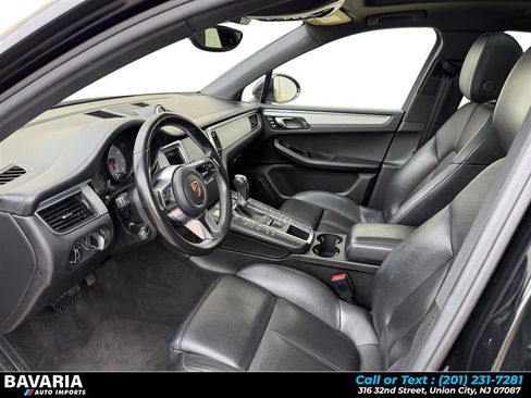 Used 2018 Porsche Macan S AWD/4WD image 10