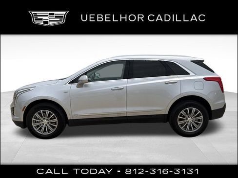 Used 2017 Cadillac XT5 Luxury FWD image 16