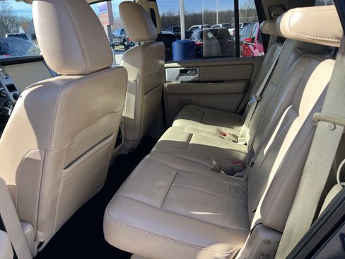 Used 2015 Ford Expedition Limited w/ Equipment Group 301A image 18