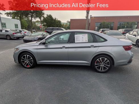 Used 2025 Volkswagen Jetta Sport FWD image 7