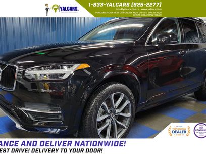 Used 2019 Volvo XC90 T5 Momentum w/ Multimedia Package