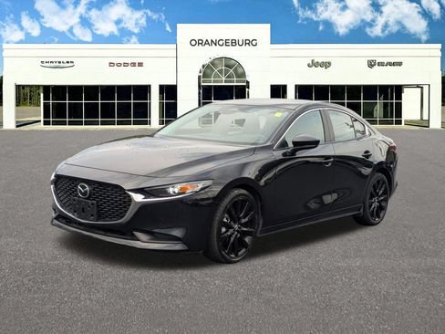 Used 2024 MAZDA MAZDA3 s FWD image 3