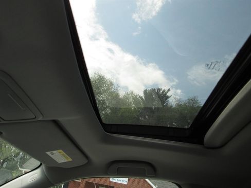 Used 2019 Honda Ridgeline RTL image 12