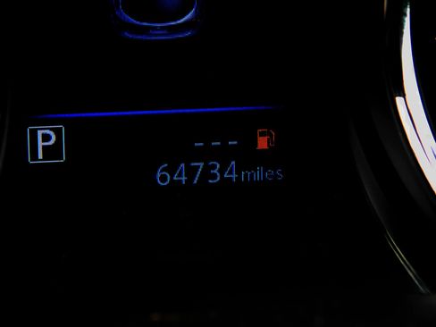 Used 2021 Nissan Rogue Sport SL FWD image 25