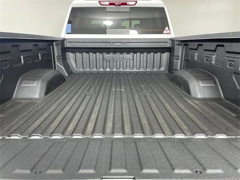 New 2026 GMC Sierra 2500 AT4 w/ AT4 Premium Plus Package image 15