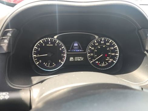 Used 2015 INFINITI QX60 FWD w/ Deluxe Touring Package image 14