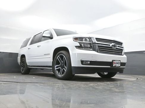 Used 2018 Chevrolet Suburban Premier AWD/4WD image 56