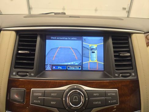 Used 2017 INFINITI QX80 4WD w/ Deluxe Technology Package image 30