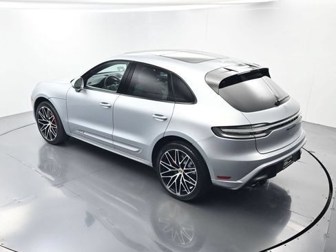 Certified 2024 Porsche Macan GTS AWD/4WD image 37
