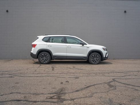 Certified 2023 Volkswagen Taos S w/ Driver Assistance Package FWD image 8