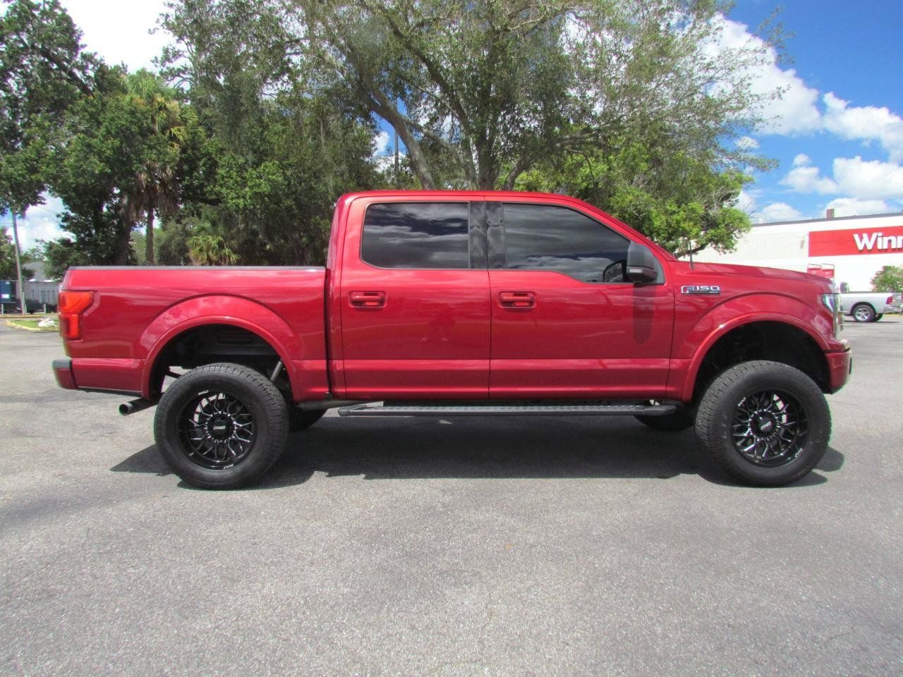 Used 2019 Ford F150 XLT w/ Equipment Group 302A Luxury AWD/4WD image 9