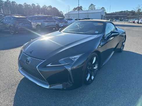 Used 2024 Lexus LC 500 Convertible image 10