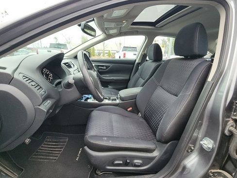 Used 2018 Nissan Altima 2.5 SV w/ 2.5 SV Technology Package image 18