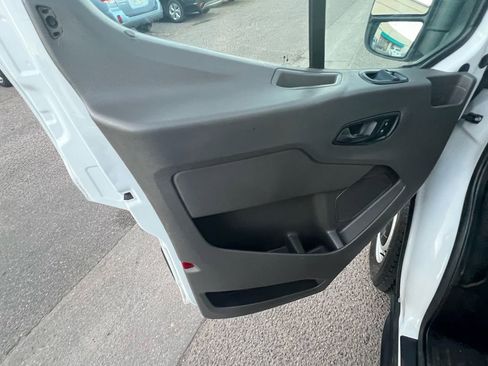 Used 2020 Ford Transit 250 Low Roof image 18