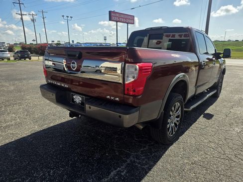 Used 2017 Nissan Titan Platinum Reserve AWD/4WD image 7