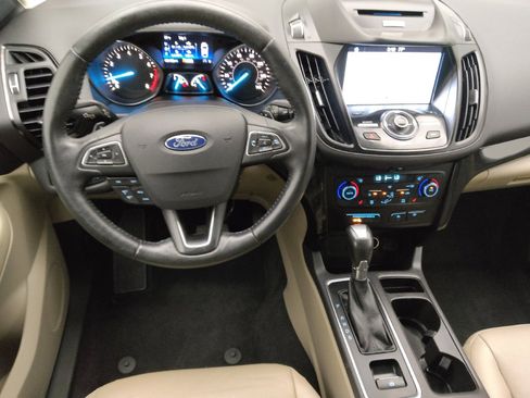 Used 2017 Ford Escape Titanium FWD image 22