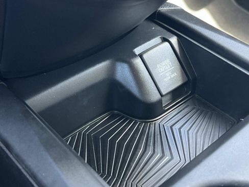 Used 2017 Honda CR-V EX-L image 16
