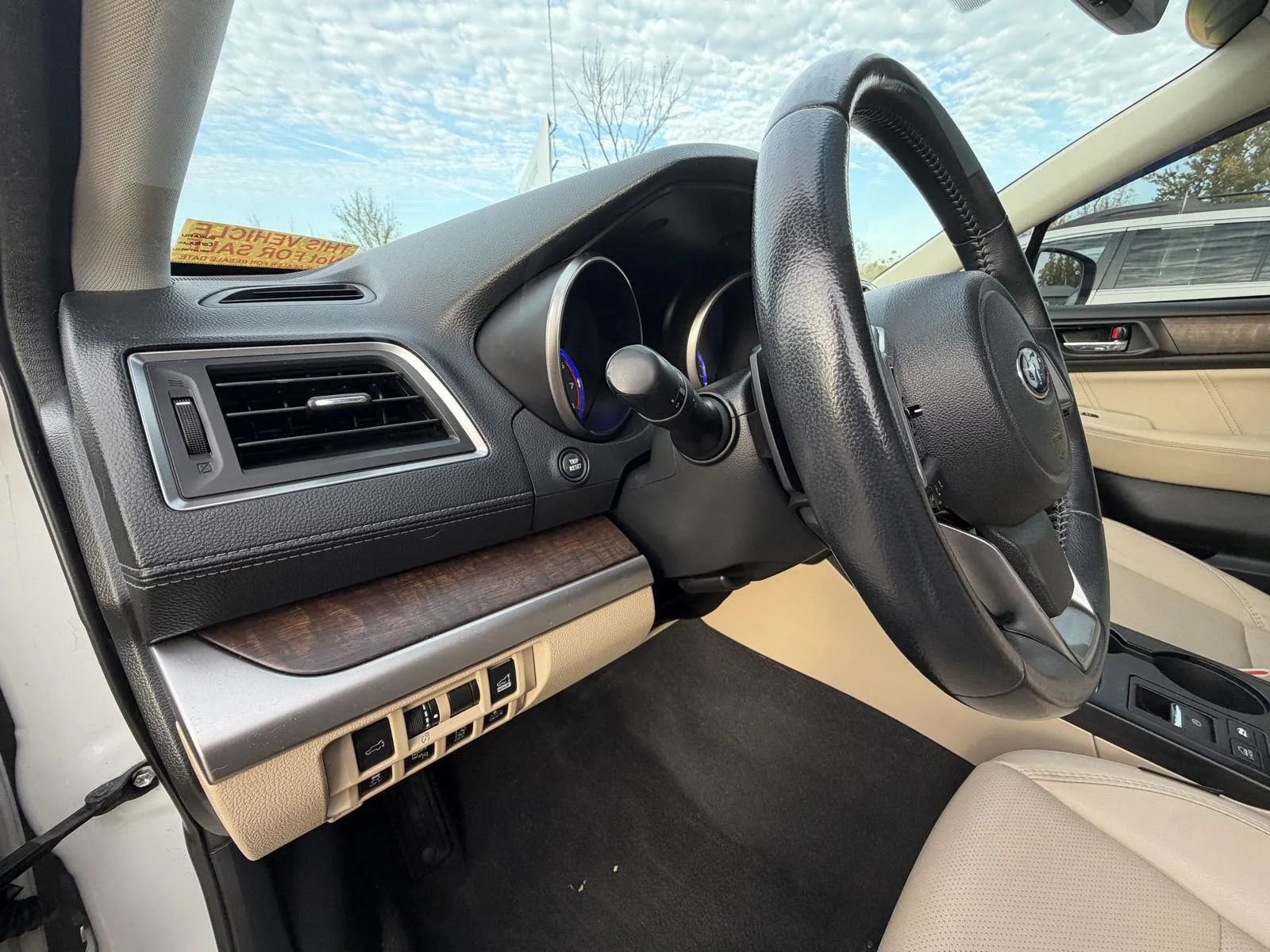 Used 2019 Subaru Outback 2.5i Limited AWD/4WD image 12
