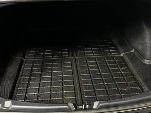 Used 2023 Tesla Model 3 Standard Range RWD image 21