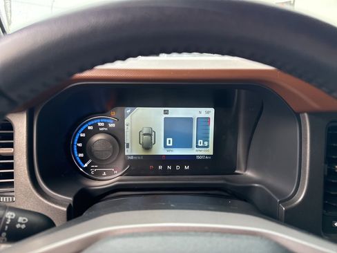 Used 2024 Ford Bronco Outer Banks image 23