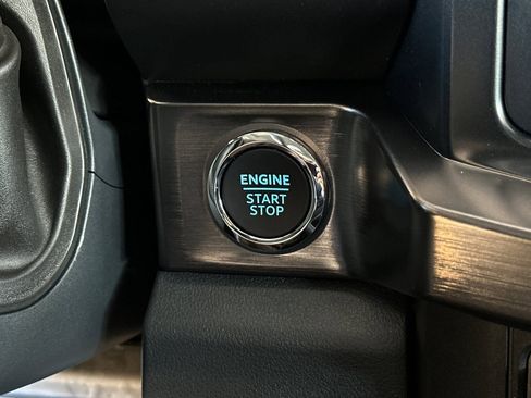 New 2026 Ford F250 Lariat w/ Black Appearance Package image 21